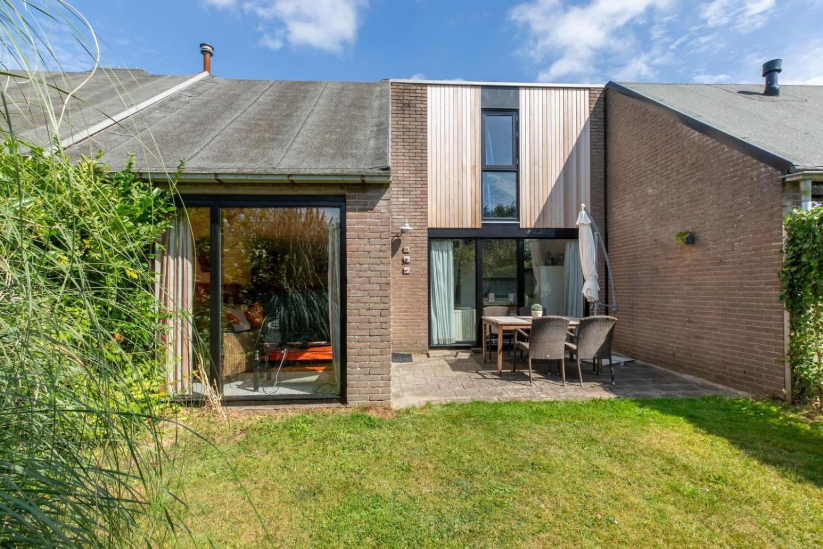 Vakantiehuis - De Haaijmanweg 5 | Burgh Haamstede 'Huisje 86' エクステリア 写真