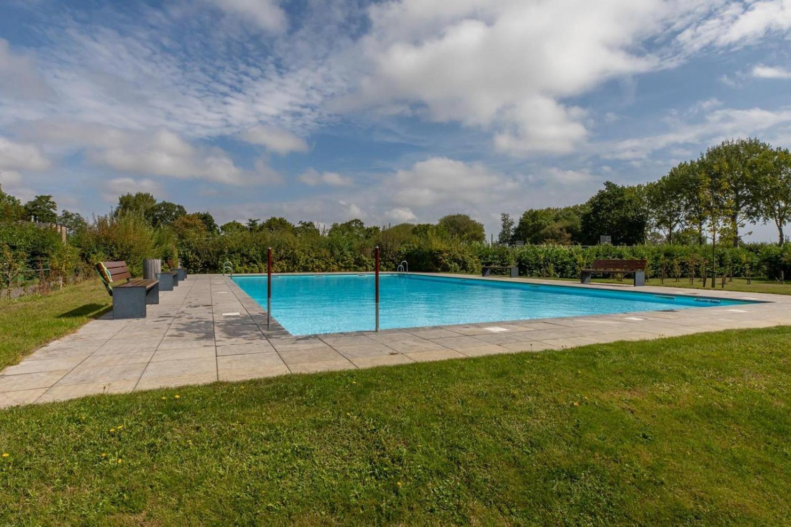 Vakantiehuis - De Haaijmanweg 5 | Burgh Haamstede 'Huisje 86' エクステリア 写真