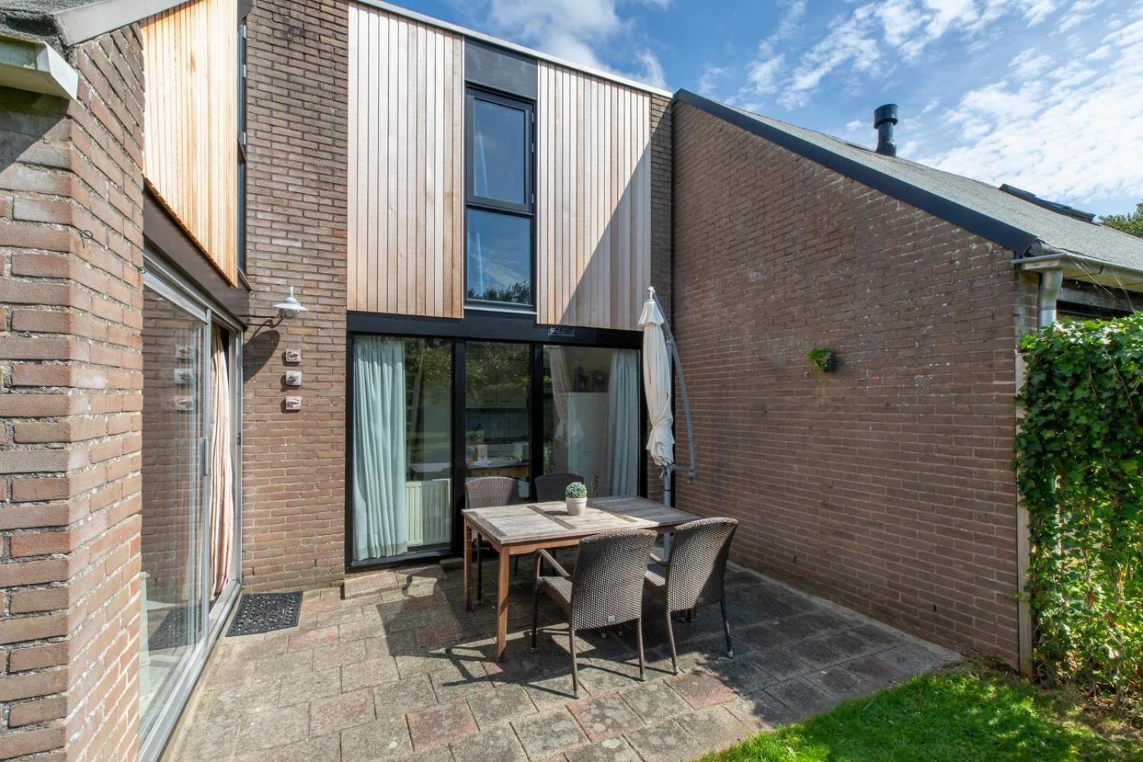 Vakantiehuis - De Haaijmanweg 5 | Burgh Haamstede 'Huisje 86' エクステリア 写真